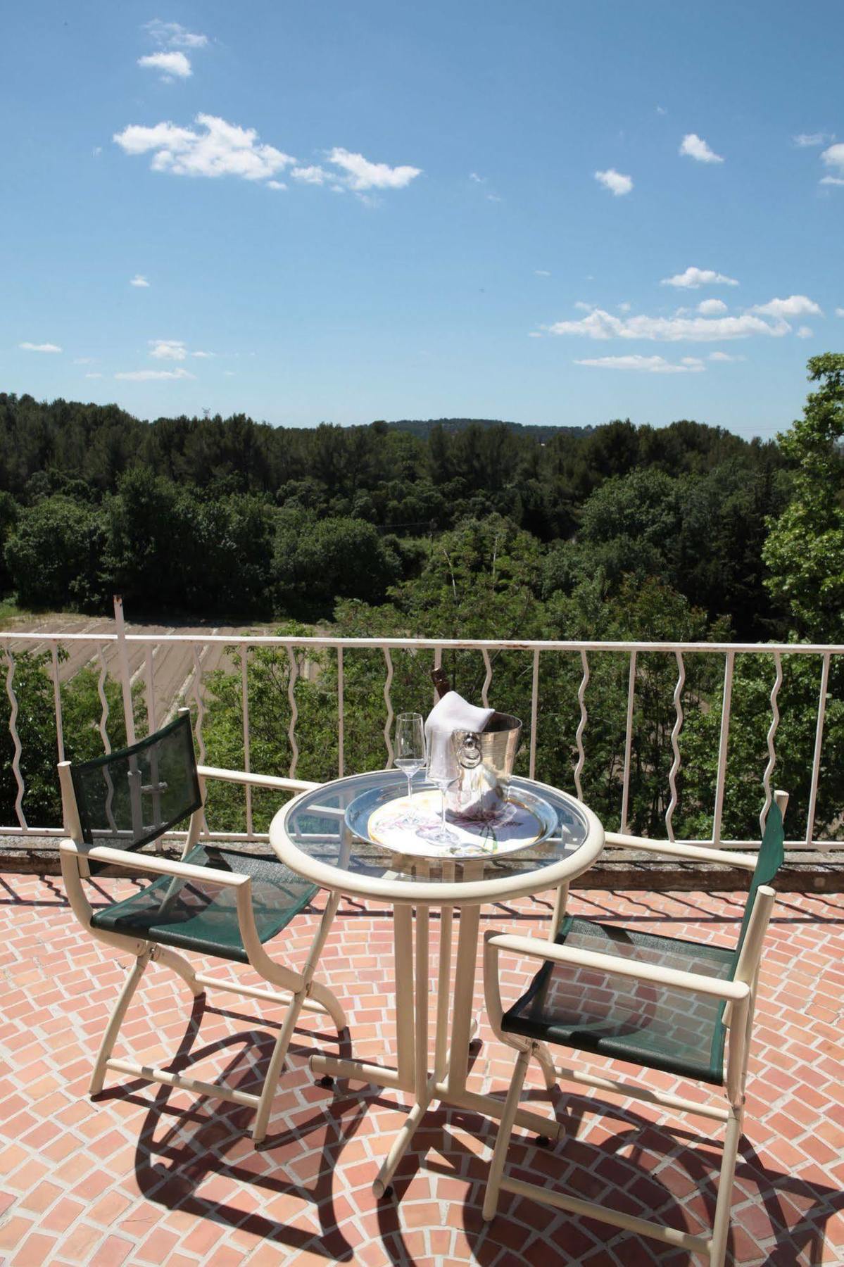 Auberge De Noves Domaine Du Deves Екстер'єр фото